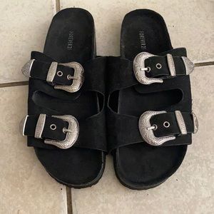 Black sandals